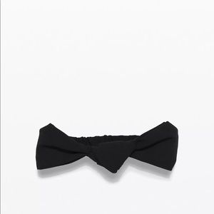 Black Knot Stopping Headband